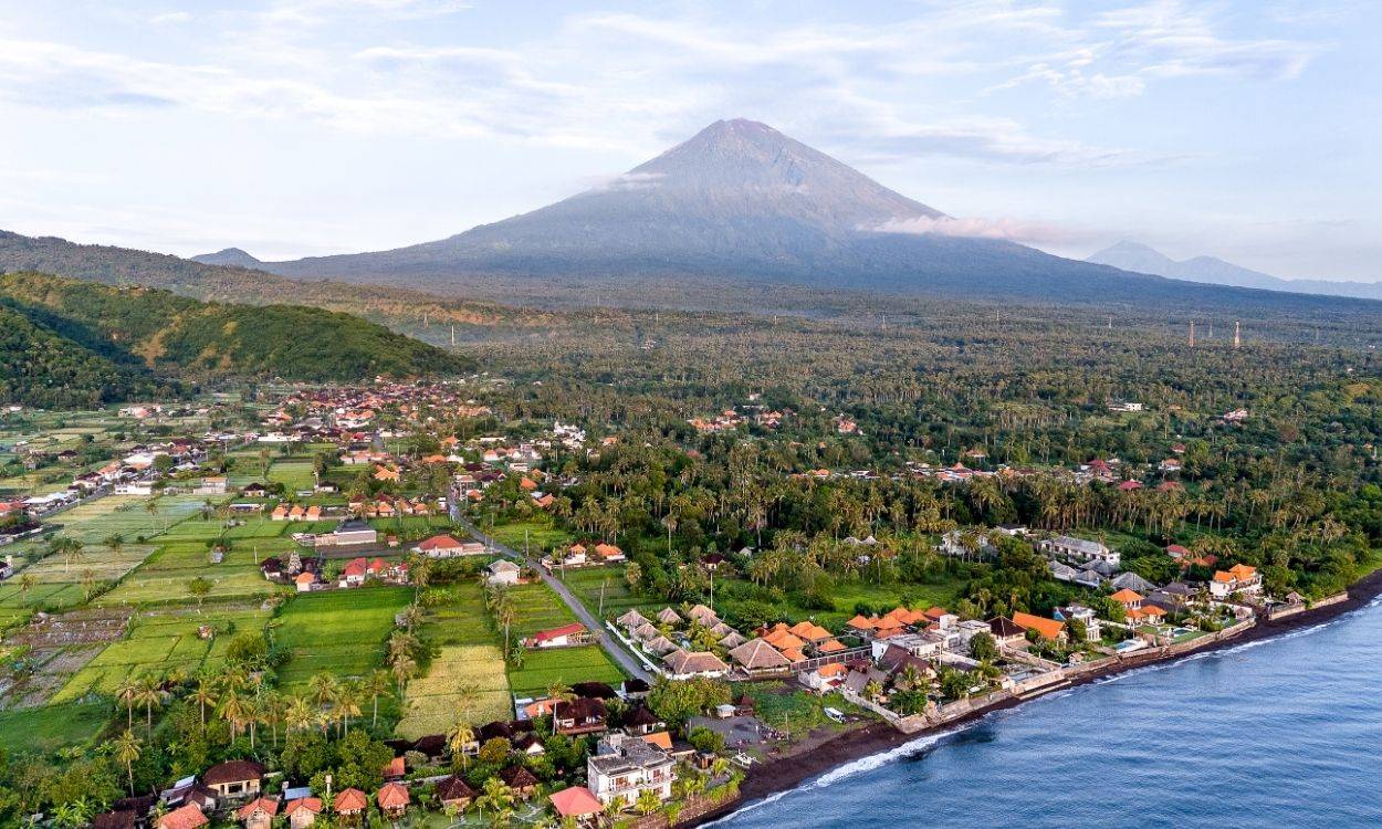 10 Must-Visit Places in Amed, Bali